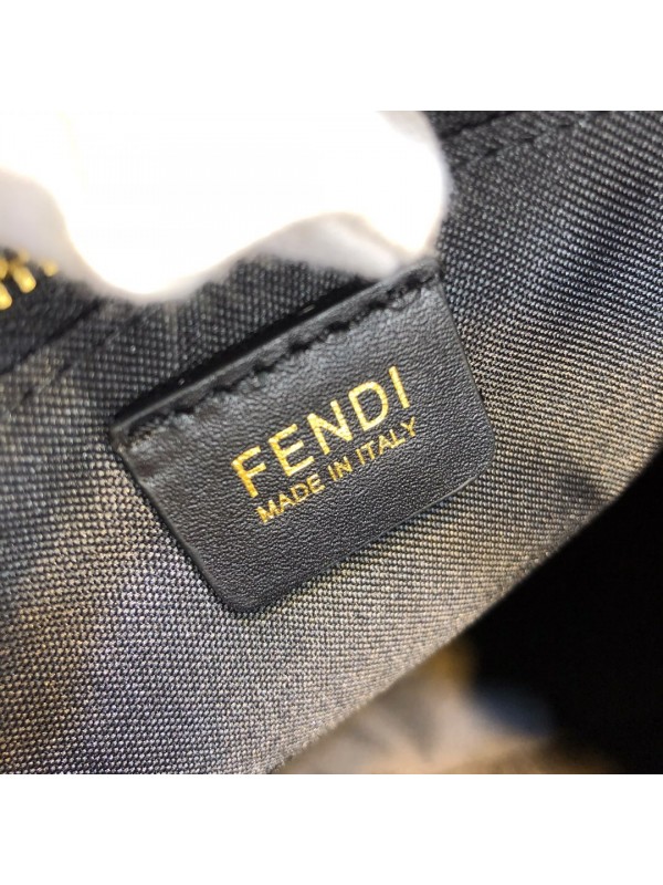 Fendi Mania Bag