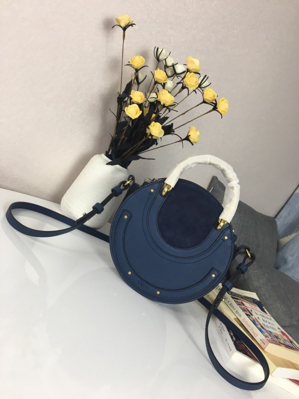 Chloe Pixie bag