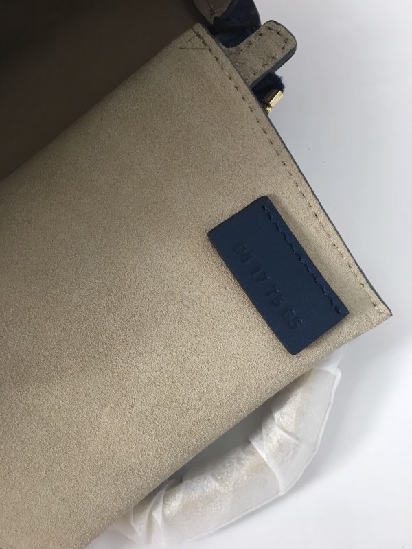 Chloe Pixie bag