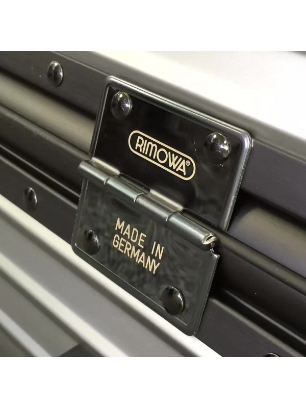 Rimowa Travel box