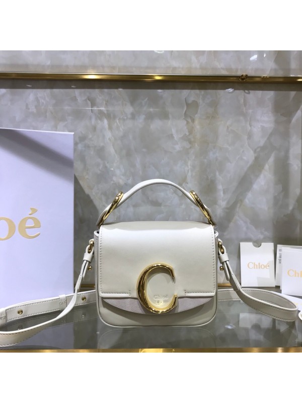 Chloé C Shoulder Bags