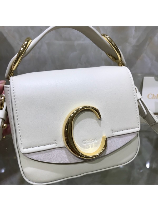 Chloé C Shoulder Bags