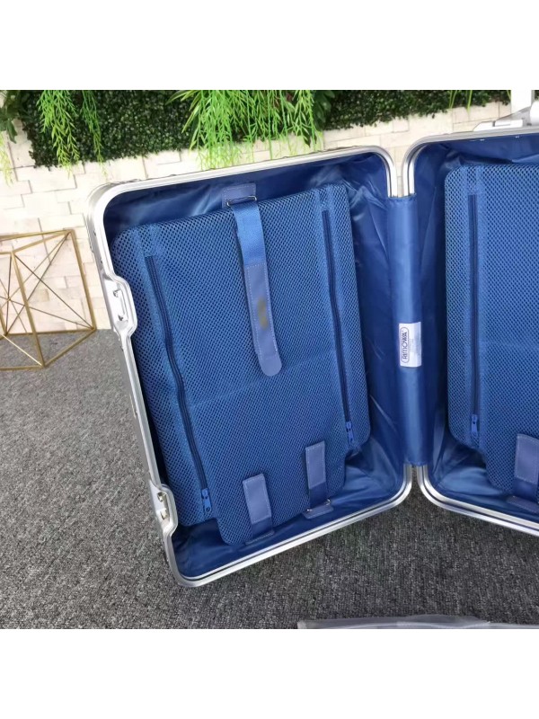 RIMOWA Travel box