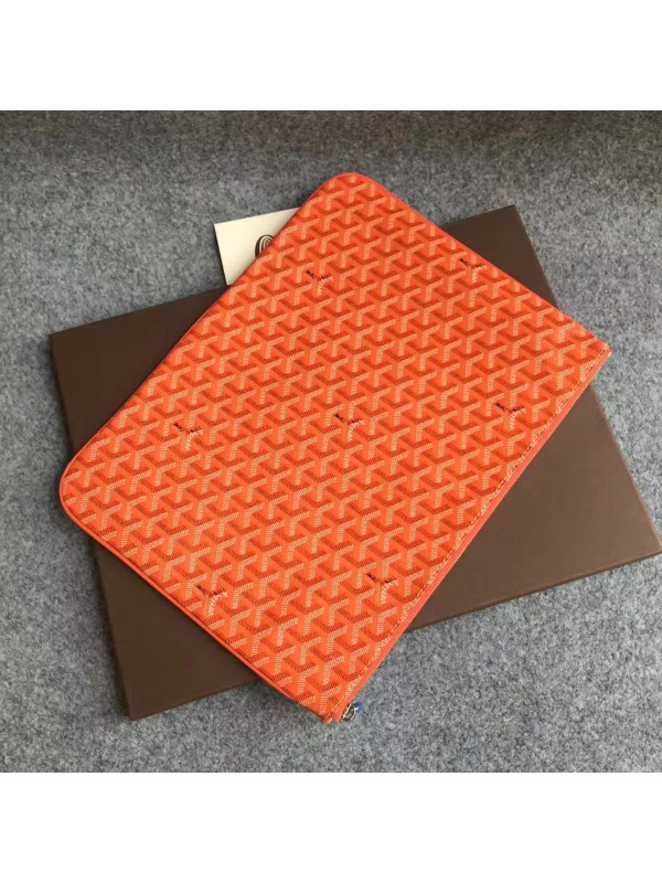 Goyard Clutch