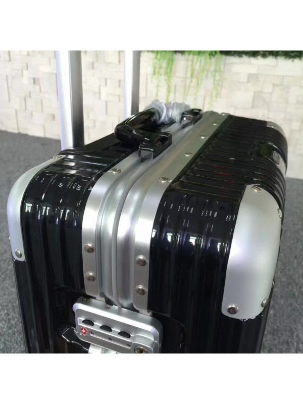 RIMOWA Travel box