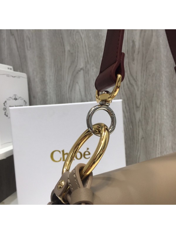 Chloé C Shoulder Bags