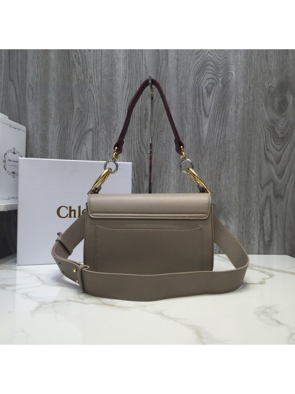 Chloé C Shoulder Bags