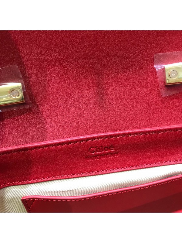 Chloé C Shoulder Bags