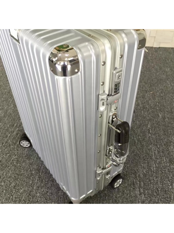 RIMOWA Travel box