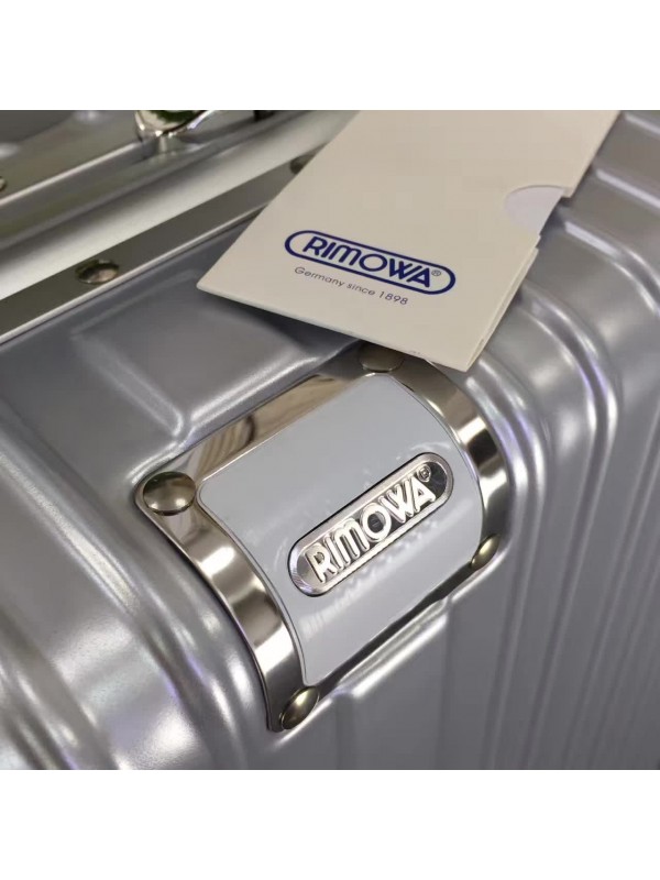 RIMOWA Travel box