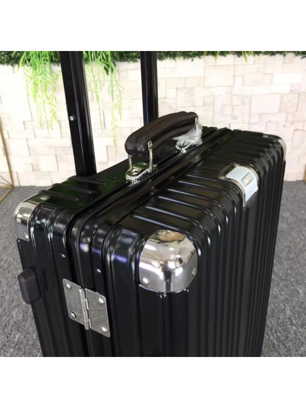 RIMOWA Travel box