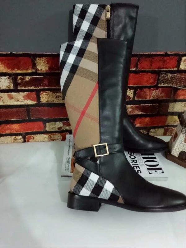 Burberry boot