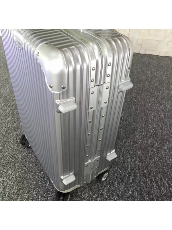 RIMOWA Travel box