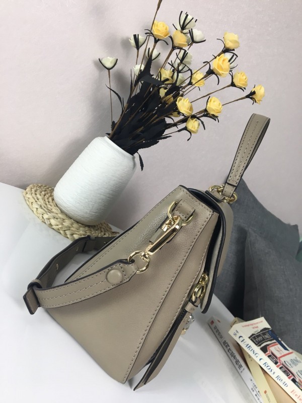 Chloe Faye Hand bag