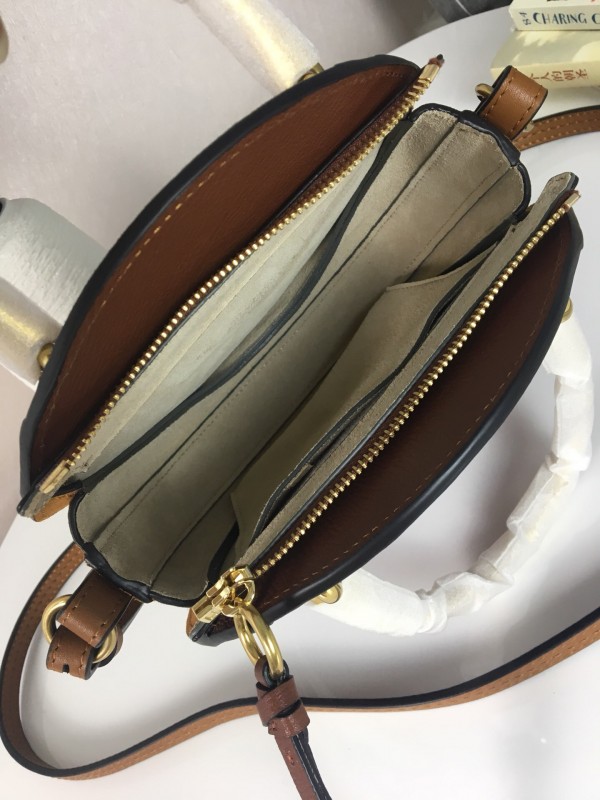 Chloe Pixie bag