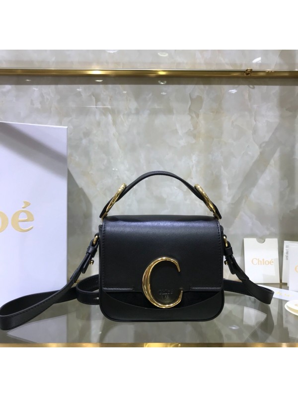 Chloé C Shoulder Bags