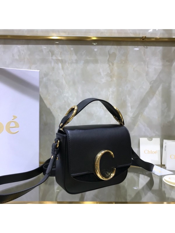 Chloé C Shoulder Bags