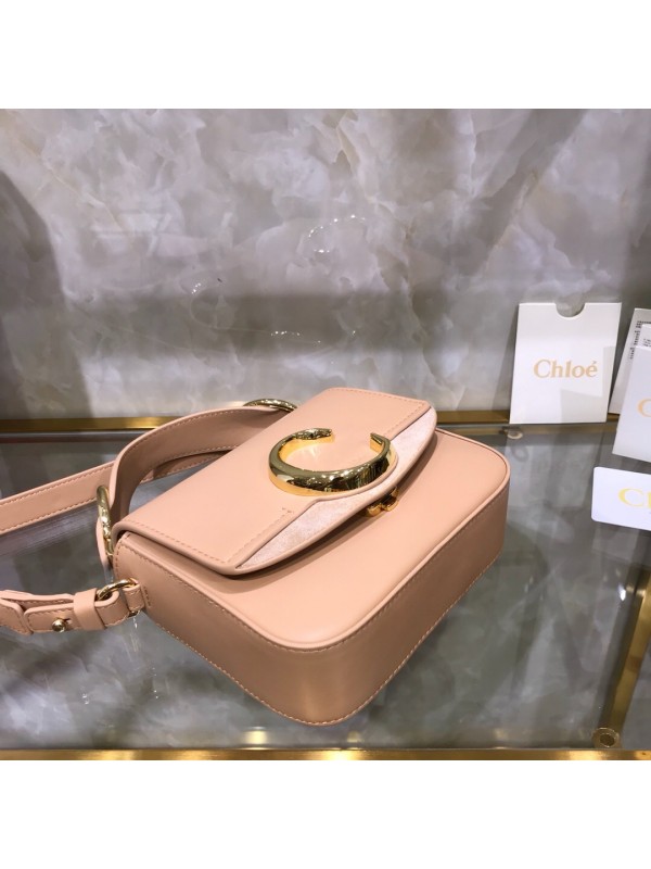 Chloé C Shoulder Bags