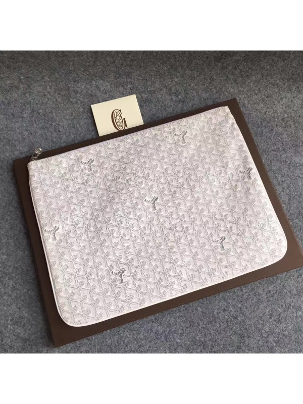 Goyard Clutch