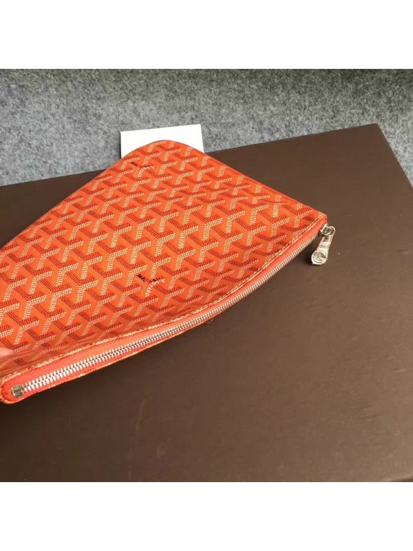 Goyard Clutch