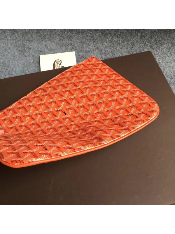 Goyard Clutch