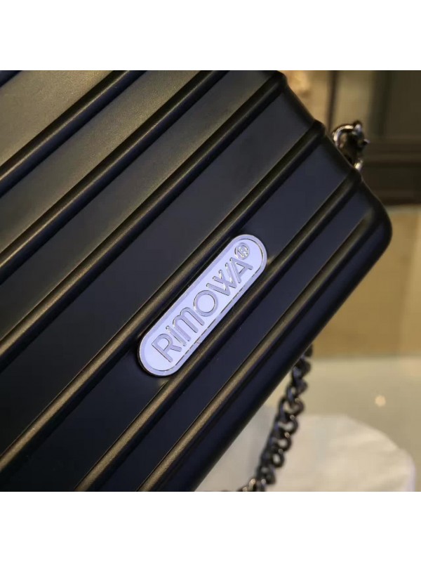 RIMOWA Makeup kit