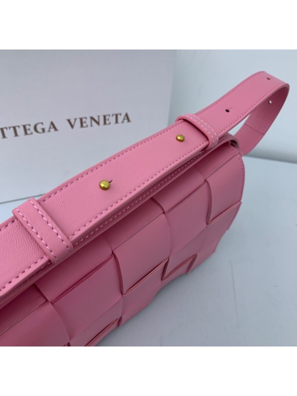 BOTTEGA VENETA Cassette