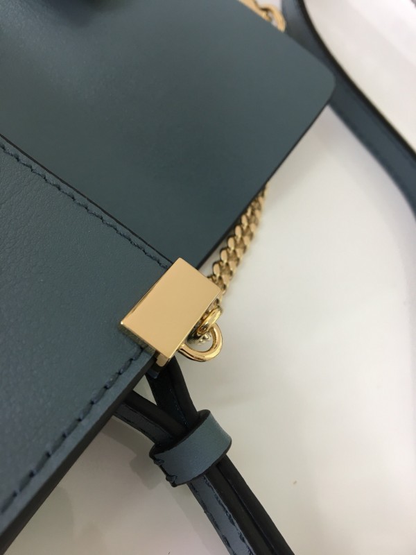 Chloe Faye Shoulder bag