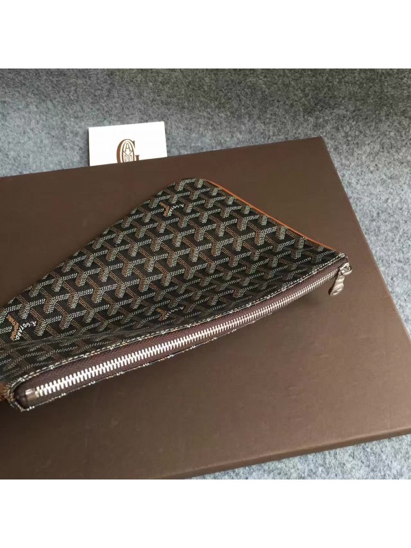 Goyard Clutch