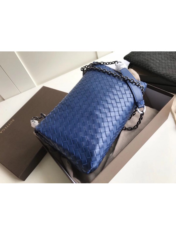 BOTTEGA VENETA BABY OLIMPIA BAG