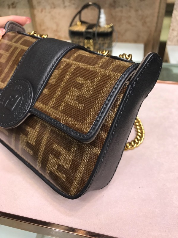 Fendi Shoulder Bags