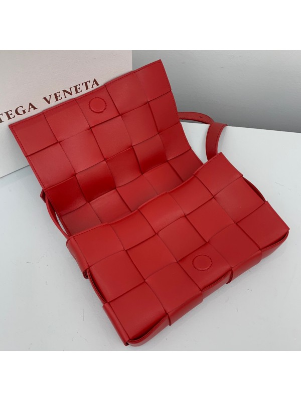 BOTTEGA VENETA Cassette