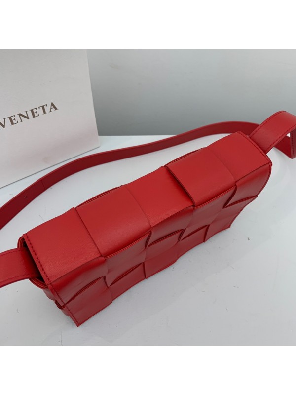 BOTTEGA VENETA Cassette