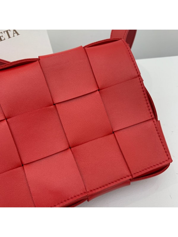 BOTTEGA VENETA Cassette