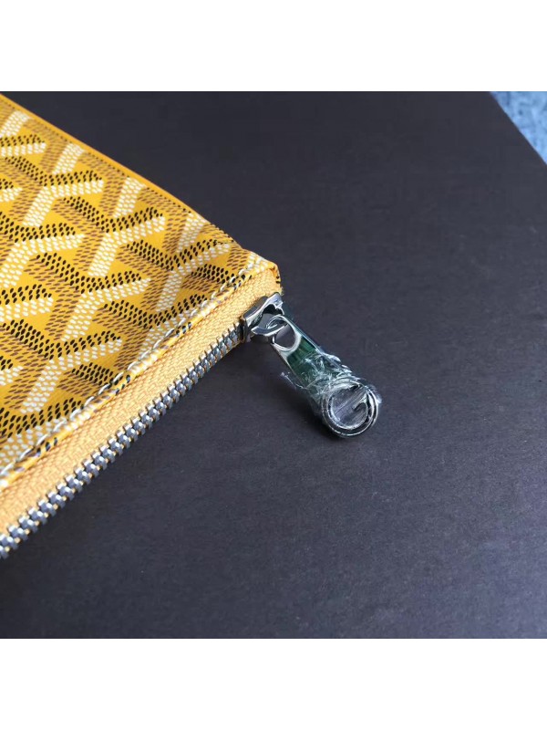 Goyard Clutch