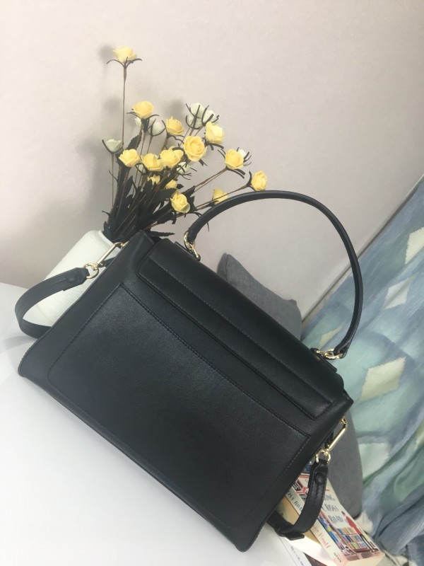 Chloe Faye Hand bag